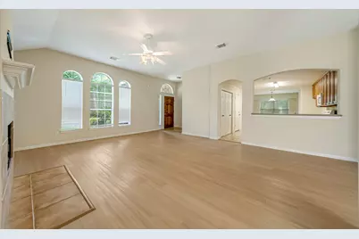 12810 Lake Shore Drive, Montgomery, TX 77356 - Photo 5
