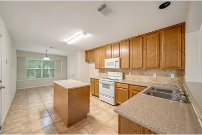 12810 Lake Shore Drive, Montgomery, TX 77356 - Photo 11