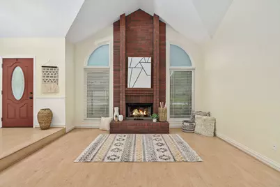 15 Dusky Meadow Place, The Woodlands, TX 77381 - Photo 7