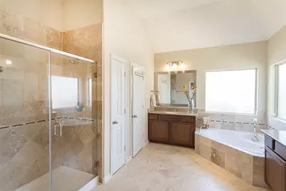 12227 Oxford Crescent Circle, Houston, TX 77082 - Photo 33