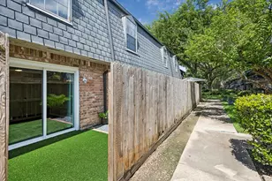 8939 Gaylord St, Houston, TX 77024 - Photo 19