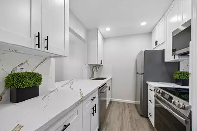 8939 Gaylord Street #199, Houston, TX 77024 - Photo 9