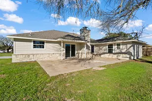 1740 6th St, Hempstead, TX 77445 - Photo 29