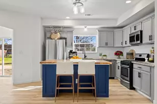 1740 6th St, Hempstead, TX 77445 - Photo 21