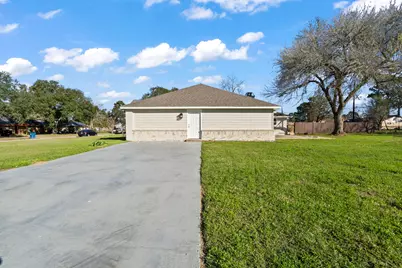 1740 6th Street, Hempstead, TX 77445 - Photo 11