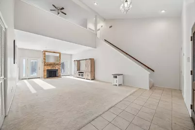 3902 Crystal Falls Drive, Missouri City, TX 77459 - Photo 3