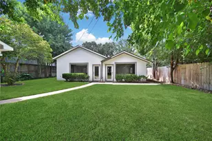 2206 Saxon Dr, Houston, TX 77018 - Photo 39