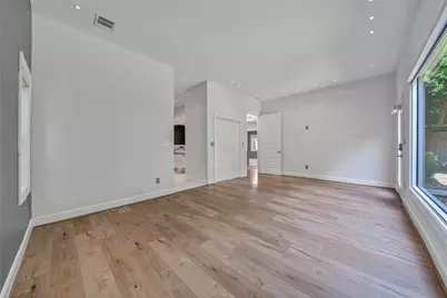 2206 Saxon Drive, Houston, TX 77018 - Photo 23