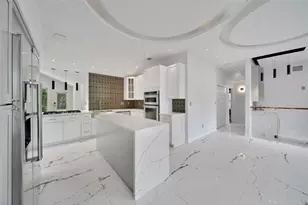2206 Saxon Dr, Houston, TX 77018 - Photo 11