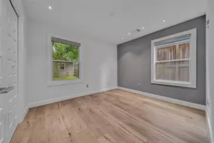 2206 Saxon Dr, Houston, TX 77018 - Photo 35