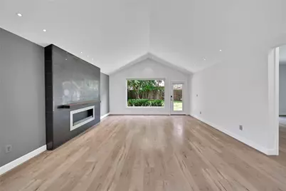 2206 Saxon Drive, Houston, TX 77018 - Photo 5