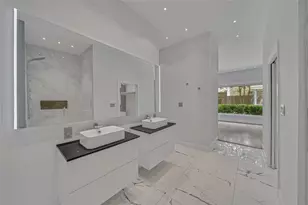2206 Saxon Dr, Houston, TX 77018 - Photo 25