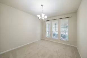 8211 Pastel Dawn Trce, Houston, TX 77049 - Photo 5