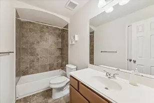 8211 Pastel Dawn Trce, Houston, TX 77049 - Photo 17