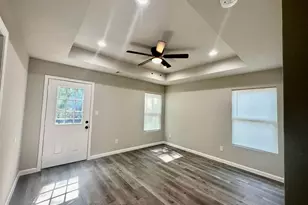 4302 Hirsch Rd, Houston, TX 77026 - Photo 7