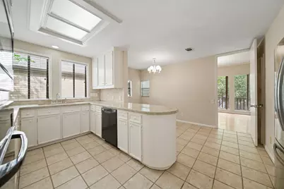 130 Sugarberry Circle, Houston, TX 77024 - Photo 15