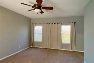 2827 Mustang Hill Ln, Katy, TX 77449 - Photo 21