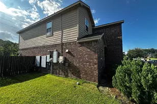 9418 Opal Gates Dr, Rosharon, TX 77583 - Photo 7