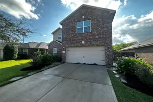 9418 Opal Gates Dr, Rosharon, TX 77583 - Photo 5