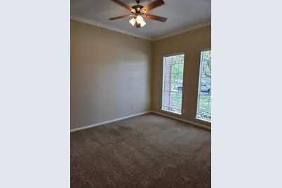 106 Palm Castle, League City, TX 77573 - Photo 11