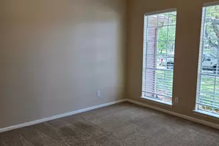 106 Palm Castle, League City, TX 77573 - Photo 11