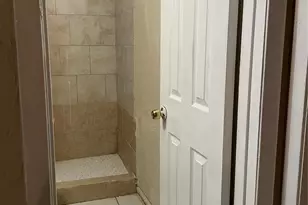 419 Fisher St, West Columbia, TX 77486 - Photo 3