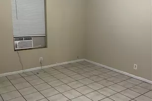 419 Fisher St, West Columbia, TX 77486 - Photo 7