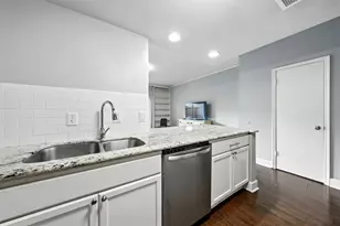 14711 Barryknoll Ln, Houston, TX 77079 - Photo 5