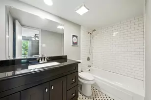 14711 Barryknoll Ln, Houston, TX 77079 - Photo 23