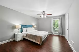 14711 Barryknoll Ln, Houston, TX 77079 - Photo 17