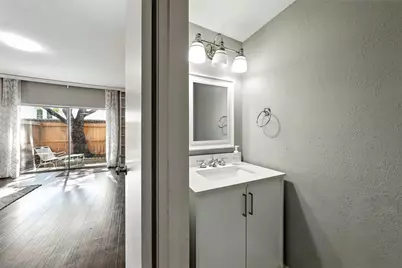 14711 Barryknoll Lane #35, Houston, TX 77079 - Photo 11