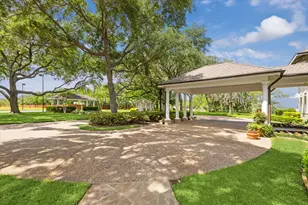 102 S R St, La Porte, TX 77571 - Photo 39