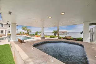 102 S R St, La Porte, TX 77571 - Photo 21