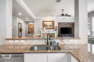2167 Summit Mist Dr, Conroe, TX 77304 - Photo 11