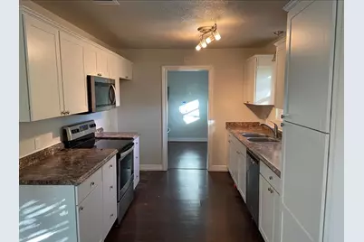502 Chestnut Street, Brazoria, TX 77422 - Photo 9