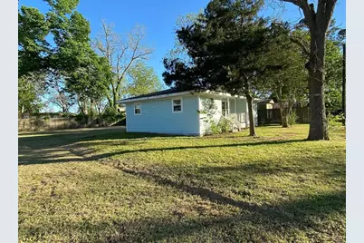 502 Chestnut Street, Brazoria, TX 77422 - Photo 7