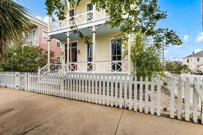 2002 Ave K, Galveston, TX 77550 - Photo 1