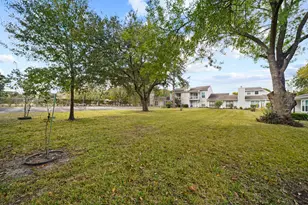 8 Hideaway Dr, Friendswood, TX 77546 - Photo 23