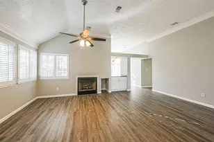 5507 Village Springs Dr, Kingwood, TX 77339 - Photo 9