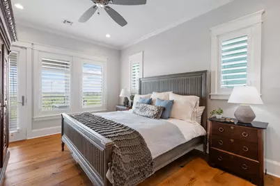 14432 Spyglass Circle, Galveston, TX 77554 - Photo 5