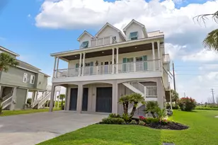 14432 Spyglass Cir, Galveston, TX 77554 - Photo 39