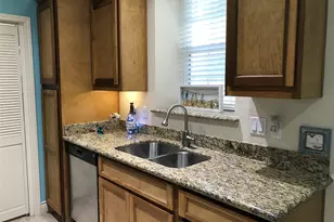 7000 Seawall Blvd, Galveston, TX 77551 - Photo 9