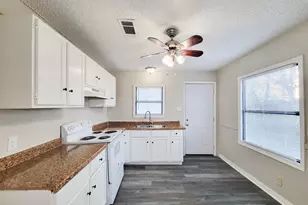 4817 Lawndale St, La Marque, TX 77568 - Photo 7