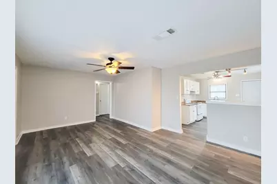 4817 Lawndale Street, La Marque, TX 77568 - Photo 5