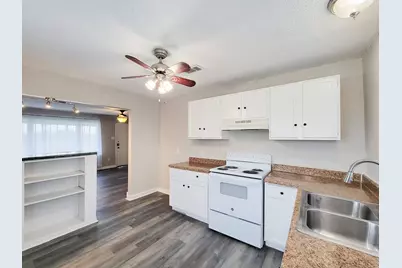 4817 Lawndale Street, La Marque, TX 77568 - Photo 9