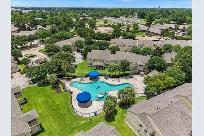 13600 Breton Ridge Street #31C, Houston, TX 77070 - Photo 3