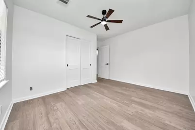 6522 Belarbor Street, Houston, TX 77087 - Photo 25