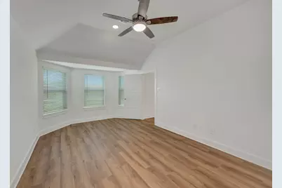13922 Baikal Manor Drive, Santa Fe, TX 77510 - Photo 25