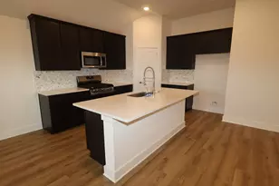 13922 Baikal Mnr Dr, Santa Fe, TX 77510 - Photo 5