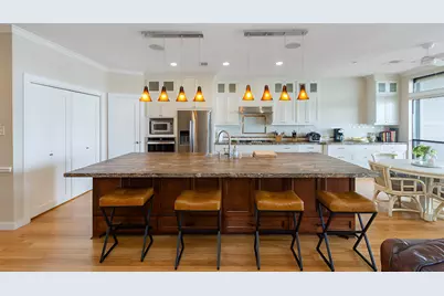 2720 Lighthouse Drive, Houston, TX 77058 - Photo 5